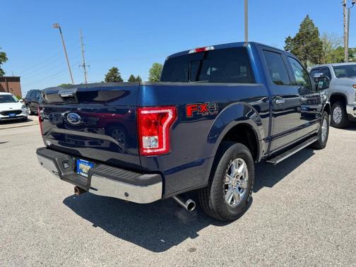 Lightning Blue 2017 Ford F-150 XLT
