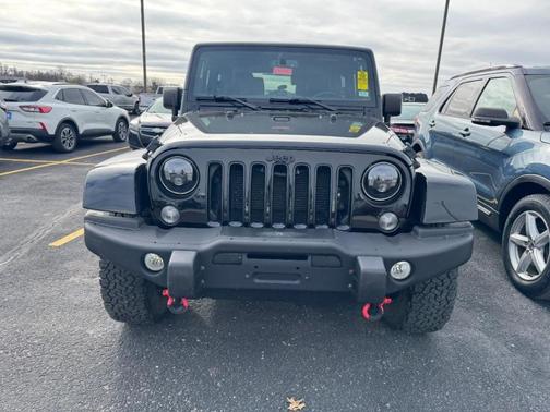 2016 Jeep Wrangler Sahara