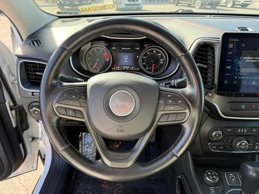 2020 Jeep Cherokee Trailhawk