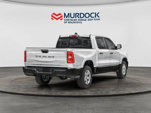 Bright White Clearcoat 2026 RAM 1500 Big Horn/Lone Star