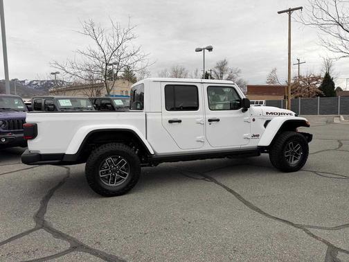 2026 Jeep Gladiator Mojave X 4x4