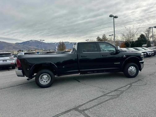 2026 RAM 3500 Longhorn