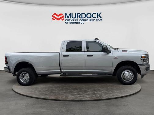 Silver Zynith 2026 RAM 3500 Tradesman Crew Cab 4x4 8' Box