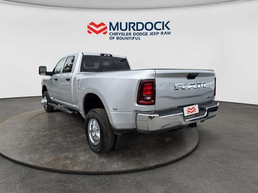 Silver Zynith 2026 RAM 3500 Tradesman Crew Cab 4x4 8' Box