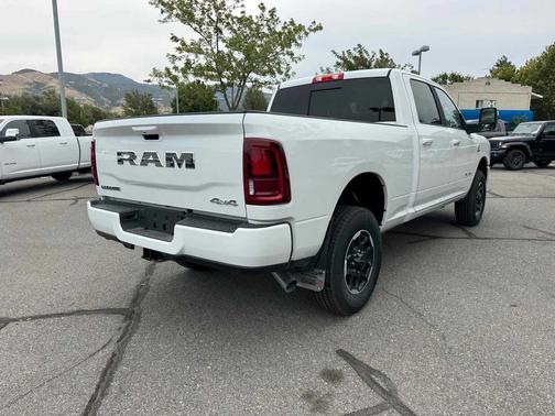 2025 RAM 2500 Laramie Crew Cab 4x4 6'4' Box