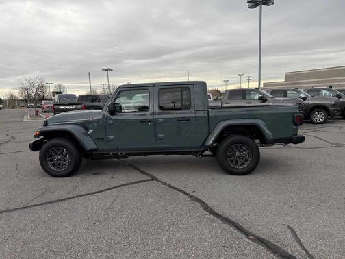 2026 Jeep Gladiator Sport S