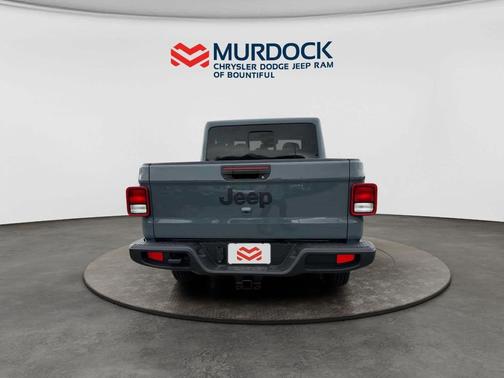 Anvil Clearcoat 2026 Jeep Gladiator Sport S