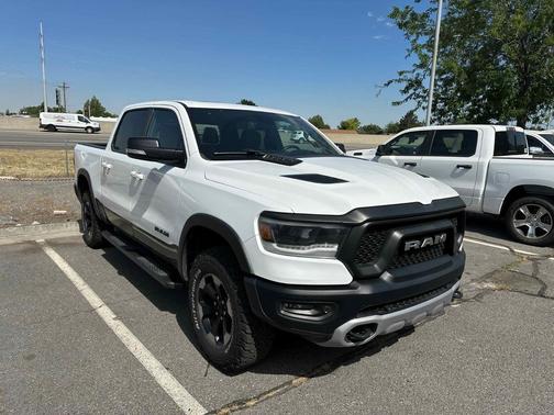 Bright White Clearcoat 2019 RAM 1500 Rebel