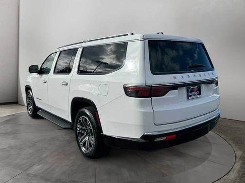 2024 Jeep Wagoneer L Series II 4x4