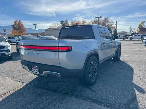 2022 Rivian R1T Adventure