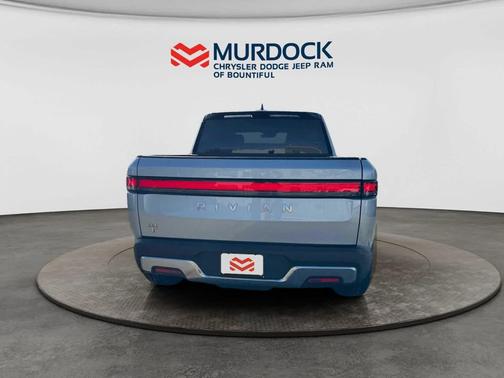 2022 Rivian R1T Adventure