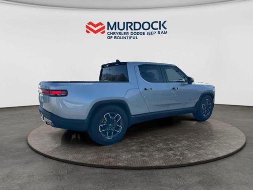 2022 Rivian R1T Adventure