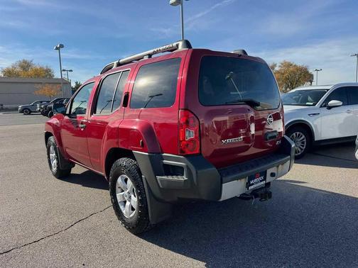 2010 Nissan Xterra S