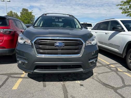 Magnetite Gray Metallic 2019 Subaru Ascent Limited 7-Passenger