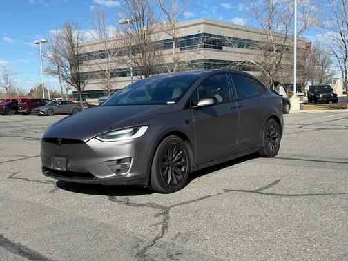2017 Tesla Model X 90D