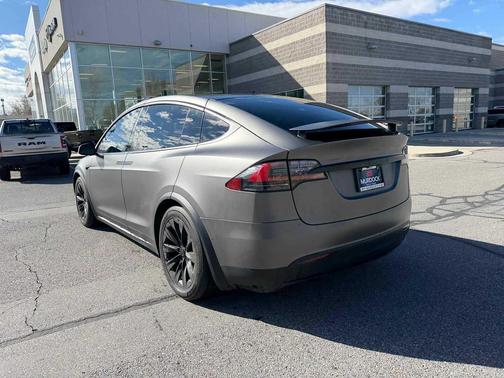 2017 Tesla Model X 90D