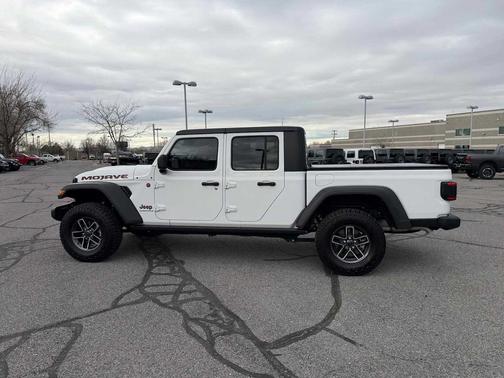 2024 Jeep Gladiator Mojave
