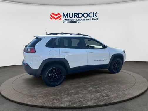 Bright White Clearcoat 2022 Jeep Cherokee X 4x4