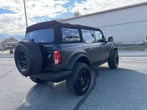 2022 Ford Bronco Black Diamond