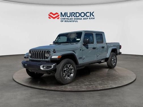 Anvil Clearcoat 2026 Jeep Gladiator Sahara 4x4