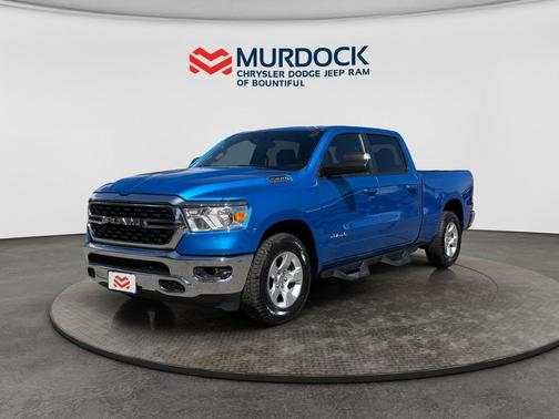 Hydro Blue Pearlcoat 2022 RAM 1500 Big Horn/Lone Star
