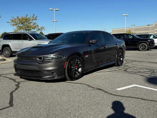 2020 Dodge Charger Scat Pack