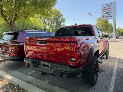 Radiant Red Tintcoat 2024 Chevrolet Colorado ZR2