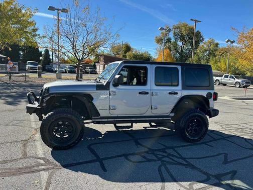2019 Jeep Wrangler Unlimited Sahara