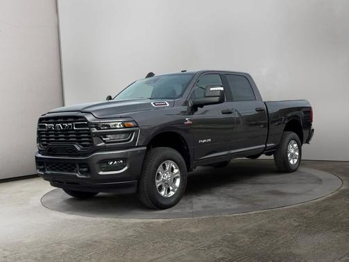 2026 RAM 3500 Big Horn Crew Cab 4x4 6'4' Box