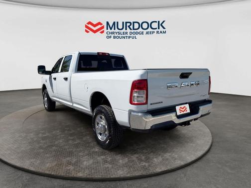 Bright White Clearcoat 2024 RAM 2500 Tradesman Crew Cab 4x4 8' Box
