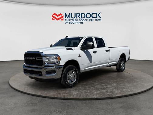 Bright White Clearcoat 2024 RAM 2500 Tradesman Crew Cab 4x4 8' Box
