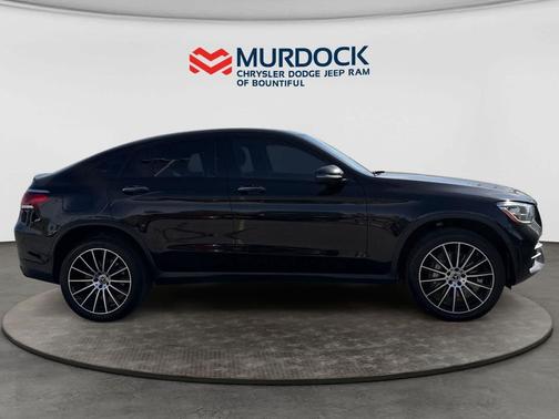 Obsidian Black Metallic 2022 Mercedes-Benz GLC 300 4MATIC Coupe
