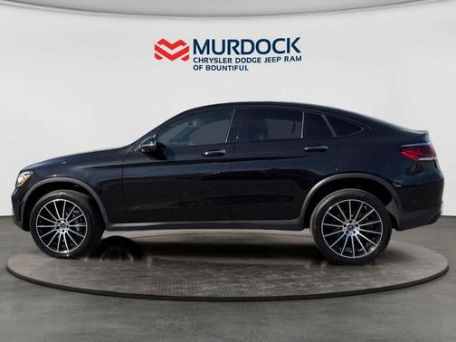 Obsidian Black Metallic 2022 Mercedes-Benz GLC 300 4MATIC Coupe