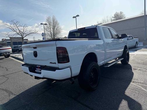2021 RAM 2500 Big Horn Crew Cab 4x4 6'4' Box