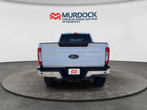 OXFORD WHITE 2019 Ford F-250 XLT