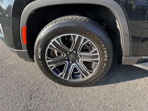 2022 Jeep Wagoneer Series III 4x4