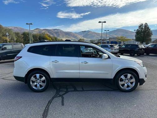 2014 Chevrolet Traverse LTZ