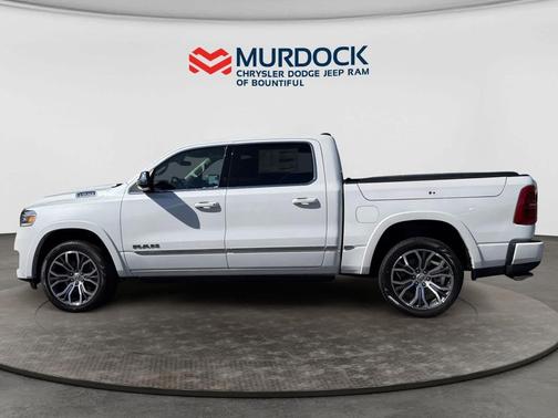 Ivory White Tri-Coat Pearlcoat 2026 RAM 1500 ST