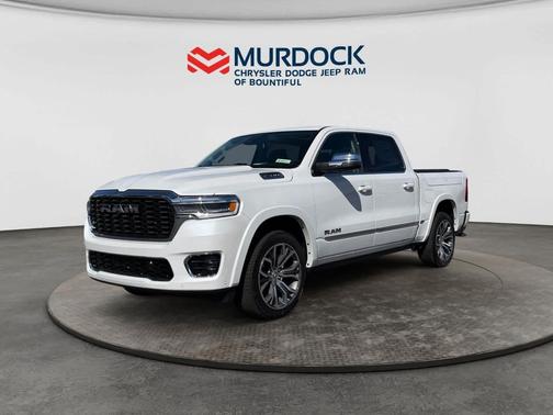 Ivory White Tri-Coat Pearlcoat 2026 RAM 1500 ST