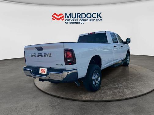 2026 RAM 2500 Tradesman Crew Cab 4x4 8' Box