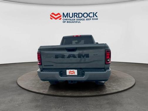 2026 RAM 2500 Big Horn Crew Cab 4x2 6'4' Box
