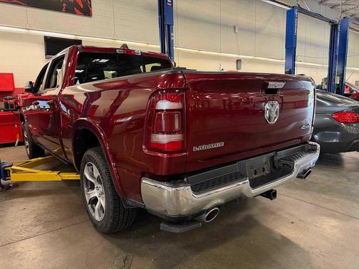 Delmonico Red Pearlcoat 2021 RAM 1500 Laramie