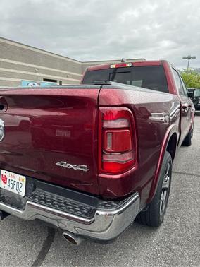 Delmonico Red Pearlcoat 2021 RAM 1500 Laramie