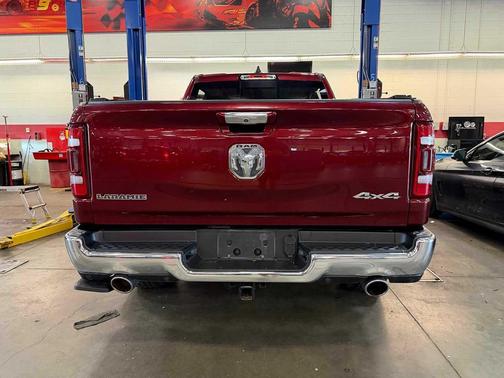 Delmonico Red Pearlcoat 2021 RAM 1500 Laramie