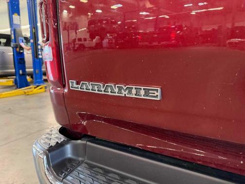 Delmonico Red Pearlcoat 2021 RAM 1500 Laramie