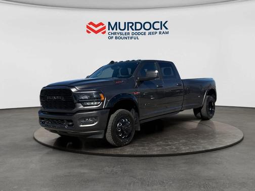 2022 RAM 3500 Limited Crew Cab 4x4 8' Box