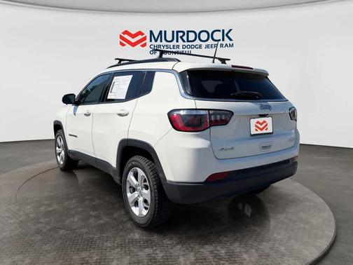 White Clearcoat 2018 Jeep Compass Latitude
