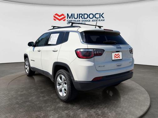 White Clearcoat 2018 Jeep Compass Latitude