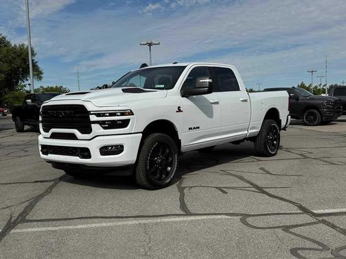 2025 RAM 2500 Laramie Crew Cab 4x4 6'4' Box