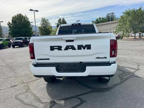 2025 RAM 2500 Laramie Crew Cab 4x4 6'4' Box